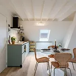 Huswell - Bright Duplex Close To The Sea 奥斯滕德