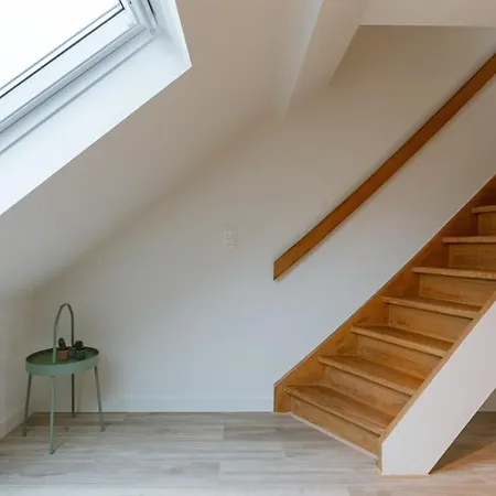 Huswell - Bright Duplex Close To The Sea דירה *